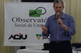 Secretário de Planejamento apresenta experiências de sucesso em Umuarama