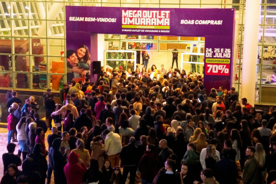 Aciu Mulher promove Mega Outlet Umuarama com descontos de até 70%