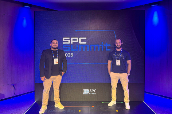 Representante da Aciu e associado participam de evento em São Paulo