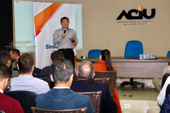 Sinduscon-PR-Noroeste apresenta  prêmio a construtoras da região