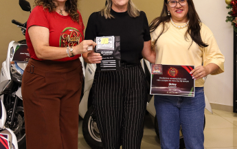 Entrega prêmios Campanha Natal de Luz Aciu