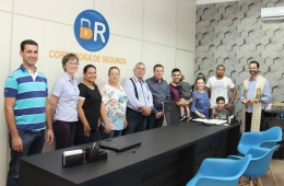 Grupo BR inaugura seguradora e loja de peças para tratores