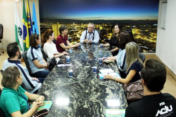 Aciu recebe visita técnica de colaboradores da Aciap, de Paranavaí