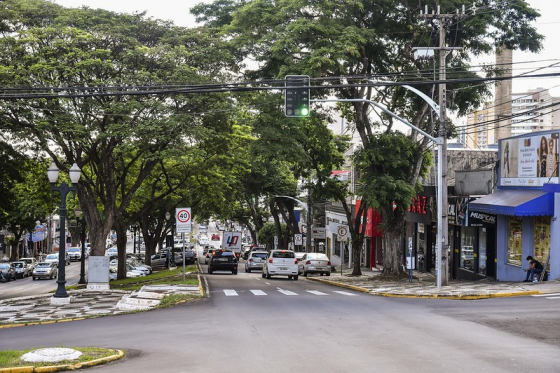 Dia dos Pais: comércio terá horários especiais na sexta e no Sabadão